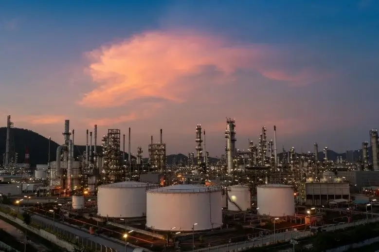 oil refinery plant power plant